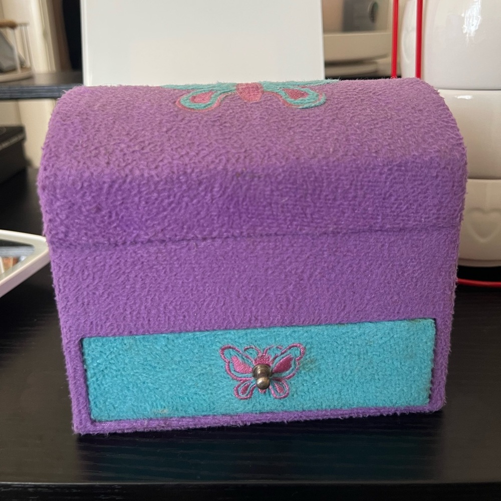 Vintage Kids Jewelry Box